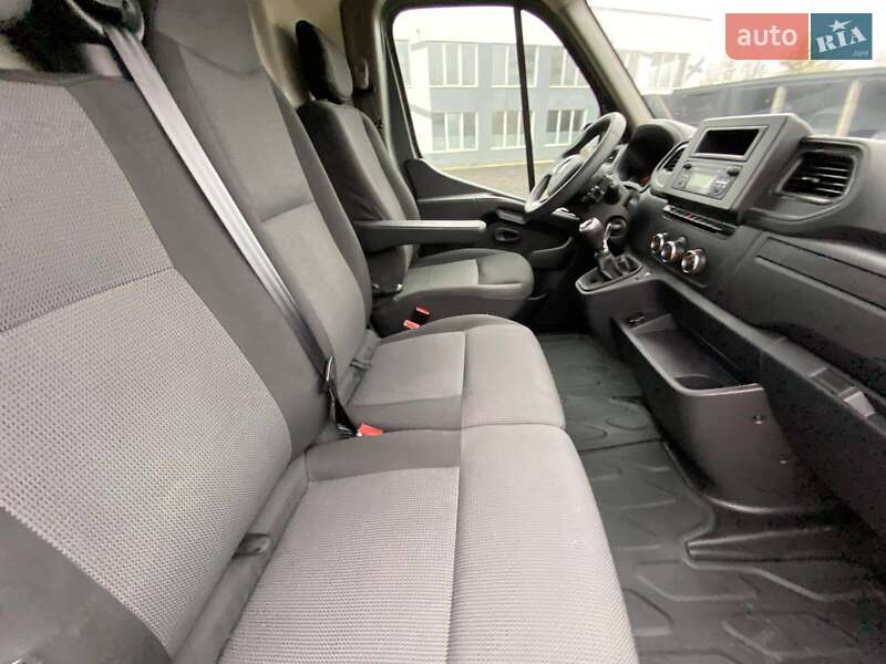 Грузовой фургон Renault Master 2022 в Киеве фото 28 Грузовой фургон Renault Master 2022 в Киеве