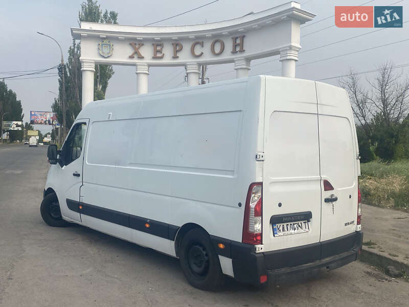 Грузовой фургон Renault Master 2016 в Киеве