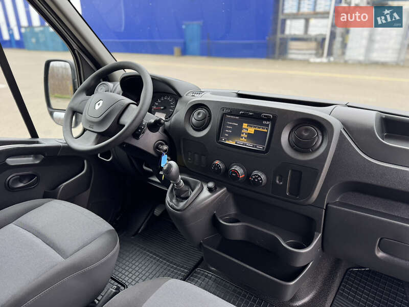 Вантажний фургон Renault Master 2019 в Дубні
