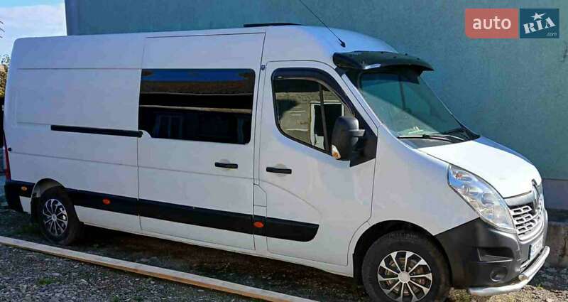 Мінівен Renault Master 2015 в Снятині