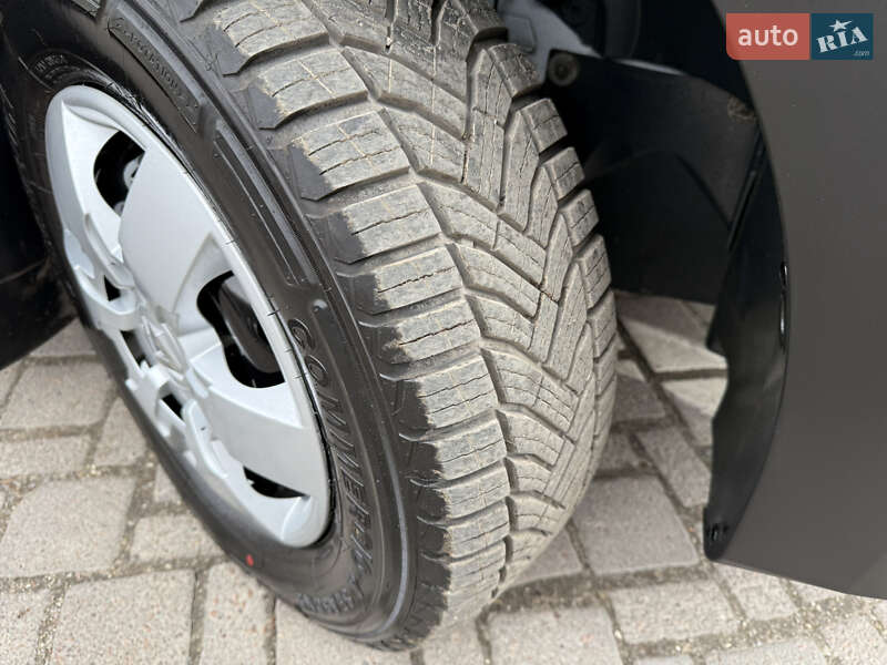 Грузовой фургон Renault Master 2022 в Дубно фото 37 Грузовой фургон Renault Master 2022 в Дубно