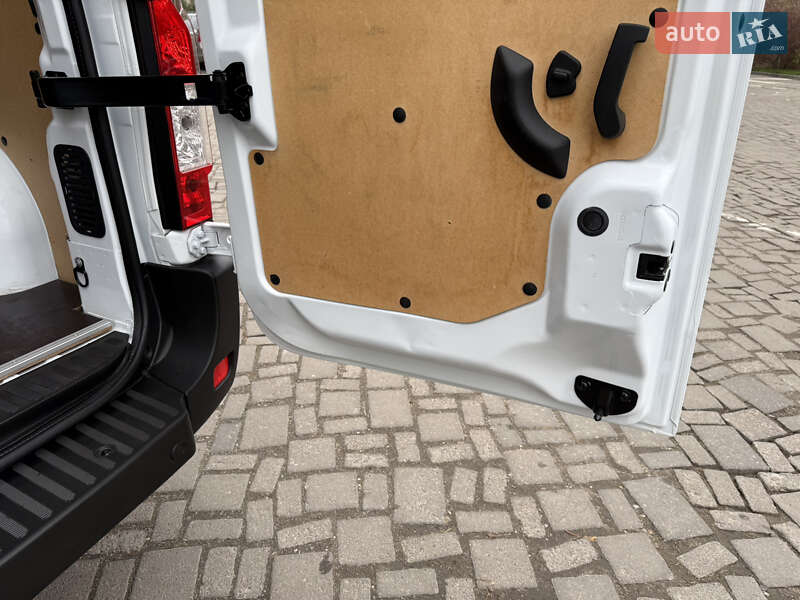 Грузовой фургон Renault Master 2022 в Дубно фото 69 Грузовой фургон Renault Master 2022 в Дубно