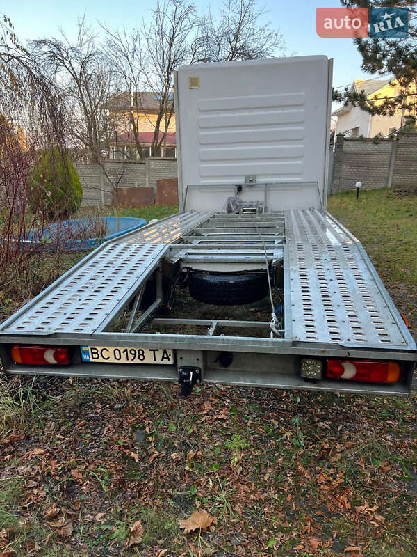 Эвакуатор Renault Master 2019 в Львове фото 16 Эвакуатор Renault Master 2019 в Львове