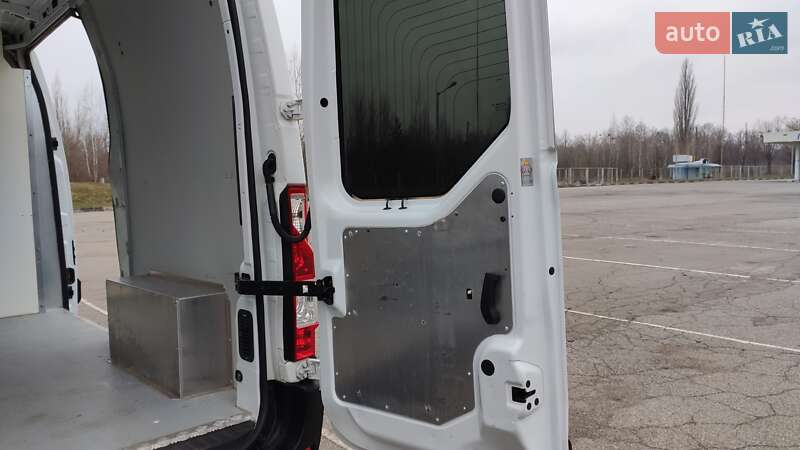 Вантажний фургон Renault Master 2020 в Бердичеві фото 15 Вантажний фургон Renault Master 2020 в Бердичеві