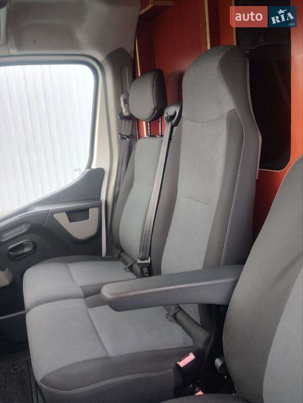 Вантажний фургон Renault Master 2018 в Дубні фото 17 Вантажний фургон Renault Master 2018 в Дубні
