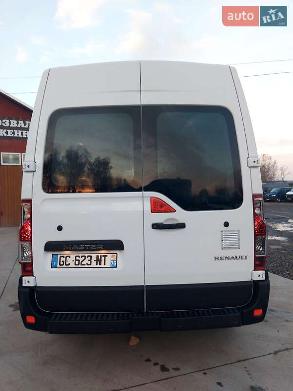 Грузовой фургон Renault Master 2021 в Млинове