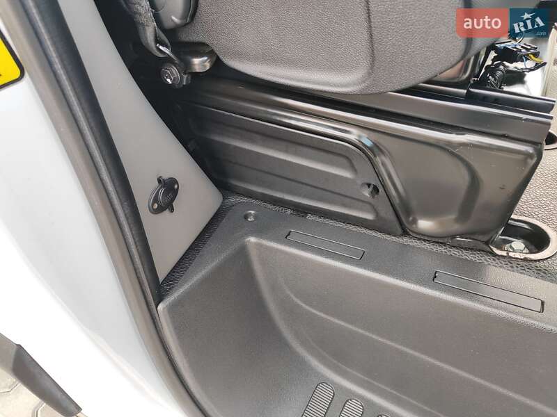 Тентований Renault Master 2021 в Києві фото 24 Тентований Renault Master 2021 в Києві
