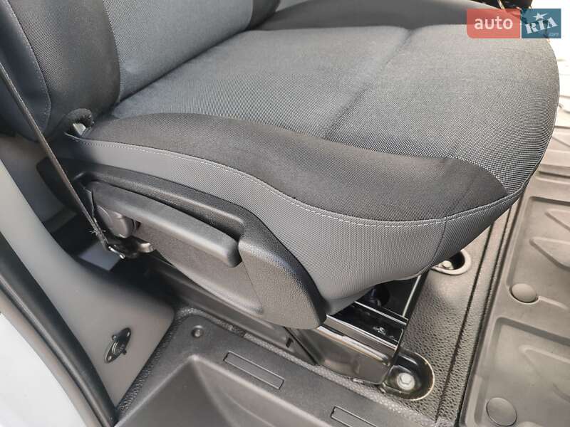 Тентований Renault Master 2021 в Києві фото 28 Тентований Renault Master 2021 в Києві