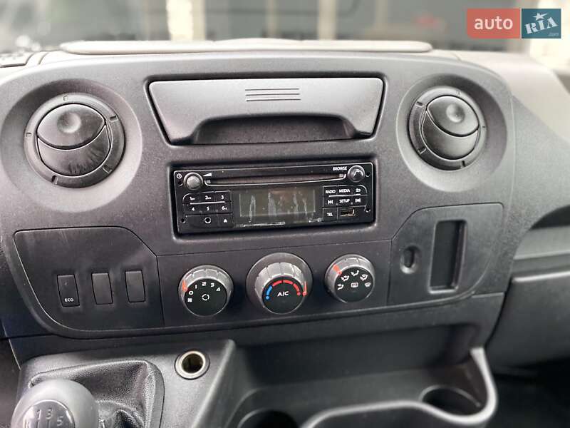 Вантажний фургон Renault Master 2018 в Хусті фото 43 Вантажний фургон Renault Master 2018 в Хусті