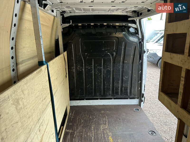 Вантажний фургон Renault Master 2021 в Рівному