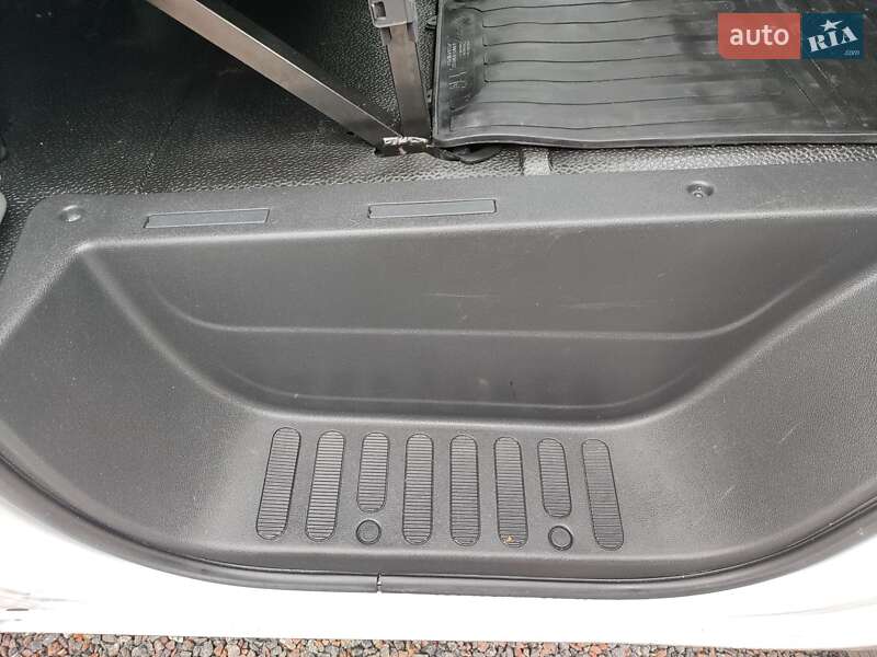 Тентованый Renault Master 2020 в Киеве фото 68 Тентованый Renault Master 2020 в Киеве