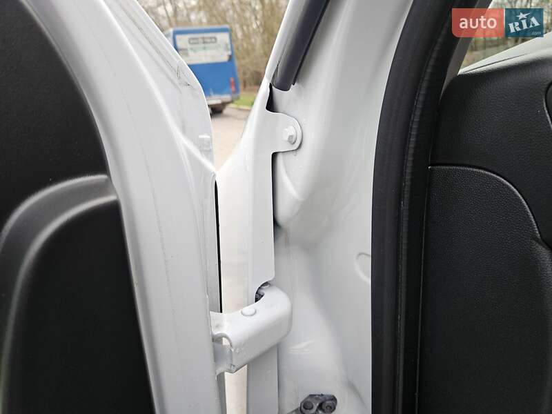 Мікроавтобус вантажний (до 3,5т) Renault Master 2021 в Бердичеві