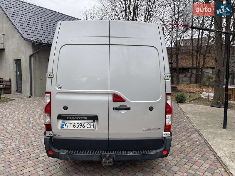 Універсал Renault Master 2015 в Коломиї