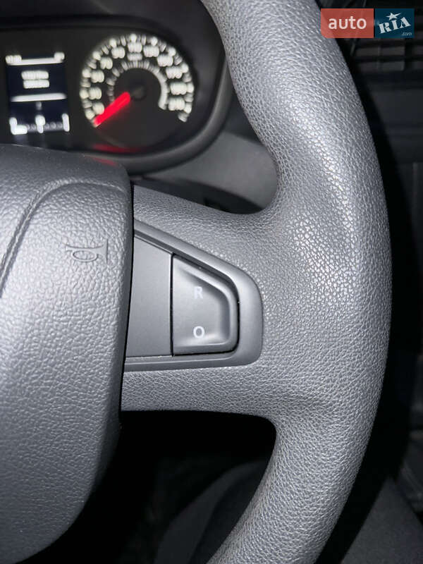 Грузовой фургон Renault Master 2020 в Луцке фото 30 Грузовой фургон Renault Master 2020 в Луцке