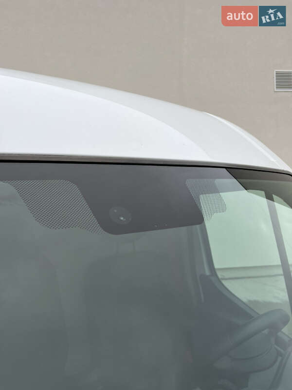 Вантажний фургон Renault Master 2022 в Луцьку