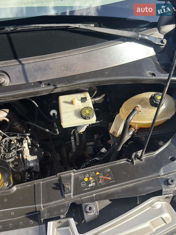 Мінівен Renault Master 2016 в Старій Вижівці