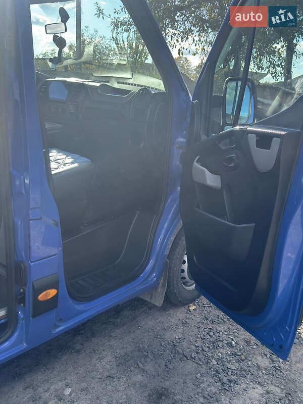 Мінівен Renault Master 2016 в Старій Вижівці