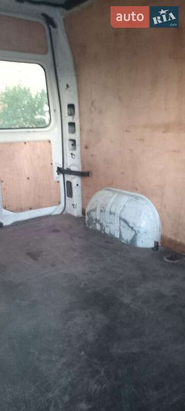 Грузопассажирский фургон Renault Master 2012 в Киеве