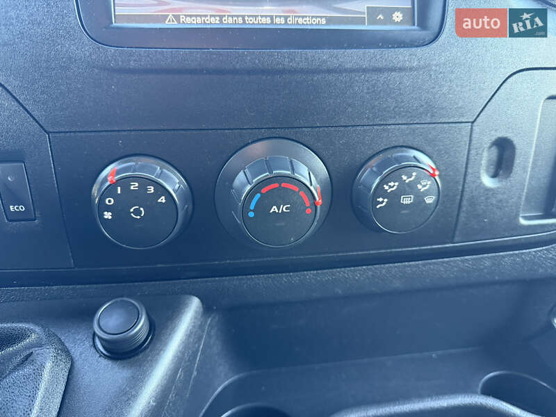 Грузовой фургон Renault Master 2017 в Луцке фото 46 Грузовой фургон Renault Master 2017 в Луцке