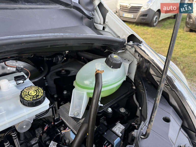 Грузовой фургон Renault Master 2017 в Дубно