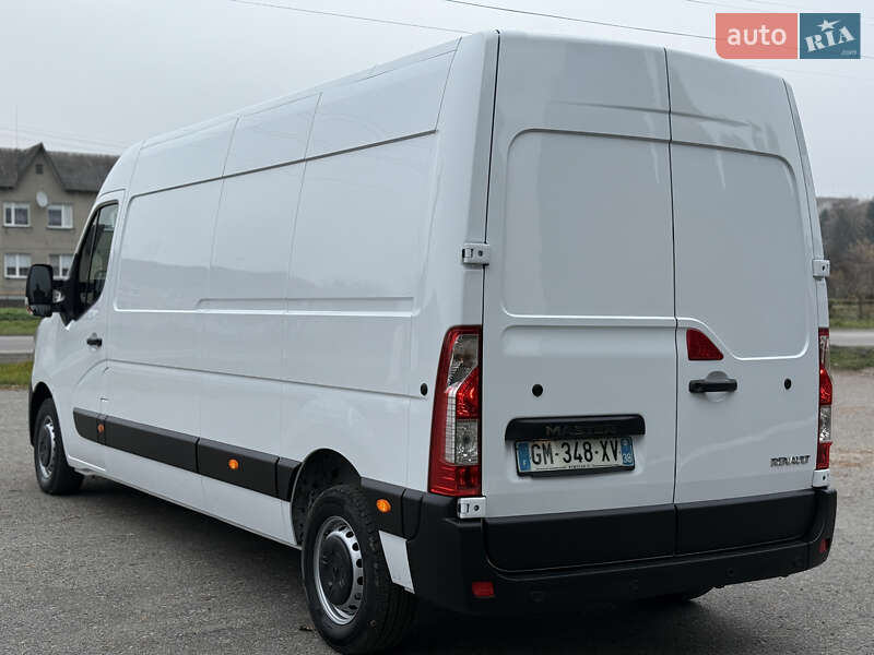 Грузовой фургон Renault Master 2023 в Дубно
