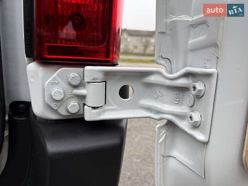 Грузовой фургон Renault Master 2023 в Дубно