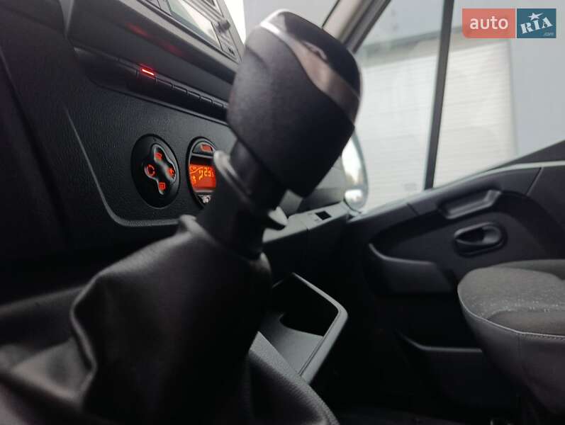 Борт Renault Master 2022 в Києві фото 29 Борт Renault Master 2022 в Києві