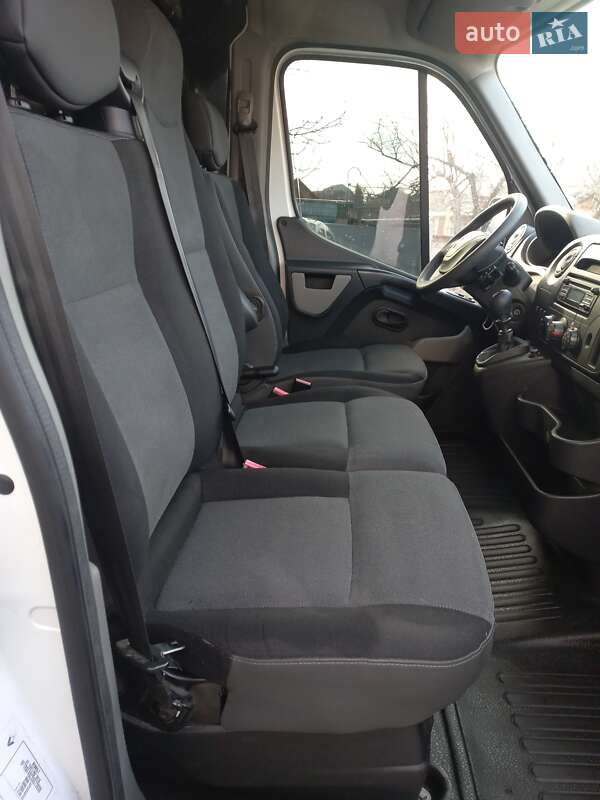 Грузовой фургон Renault Master 2016 в Харькове