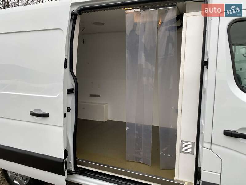 Рефрижератор Renault Master 2017 в Хусте