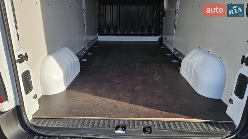 Вантажний фургон Renault Master 2022 в Радомишлі фото 38 Вантажний фургон Renault Master 2022 в Радомишлі