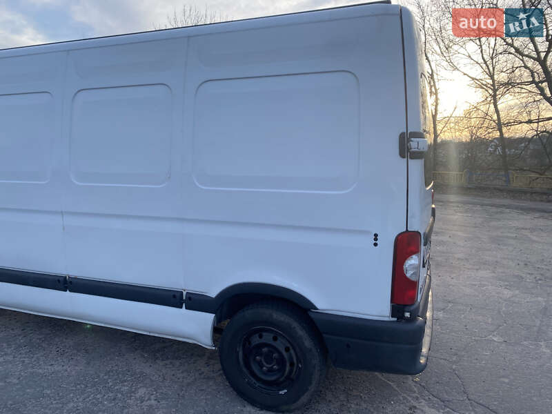 Інші вантажівки Renault Master 2005 в Обухові