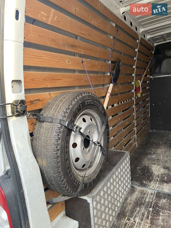 Інші вантажівки Renault Master 2005 в Обухові