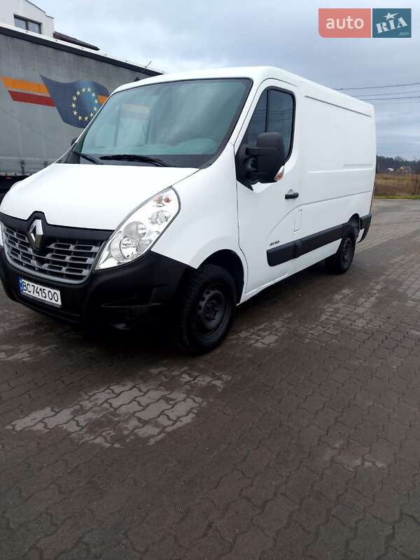Вантажний фургон Renault Master 2015 в Яворові
