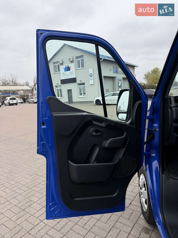 Вантажний фургон Renault Master 2023 в Києві