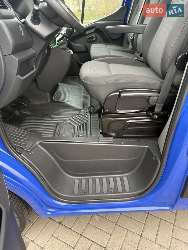Вантажний фургон Renault Master 2023 в Києві