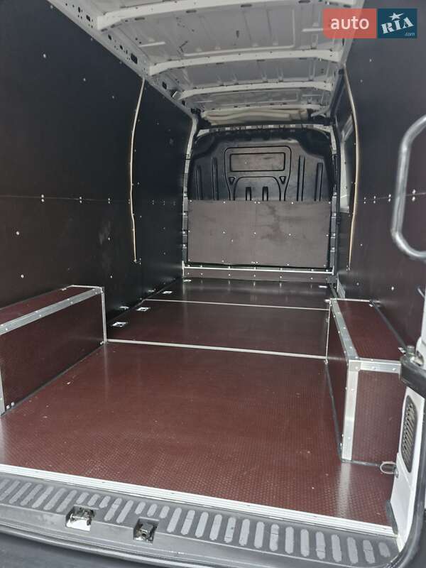 Мікроавтобус вантажний (до 3,5т) Renault Master 2020 в Вінниці