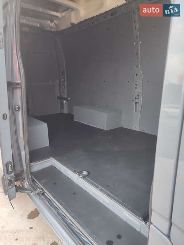 Вантажний фургон Renault Master 2021 в Луцьку