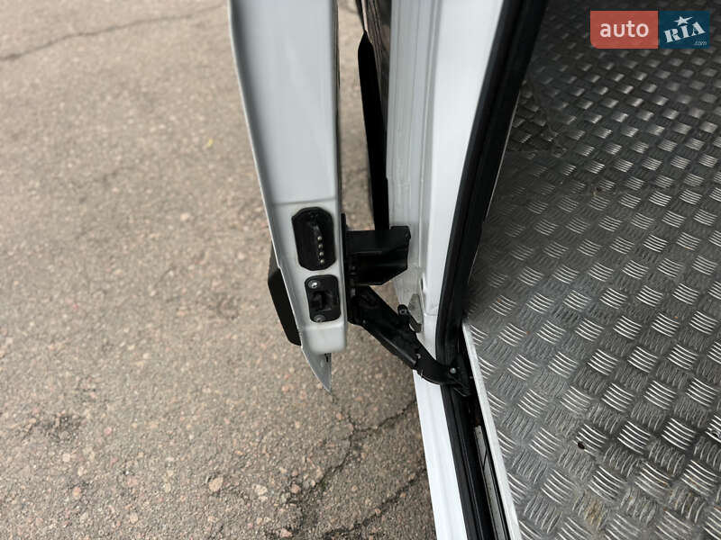 Грузовой фургон Renault Master 2021 в Киеве