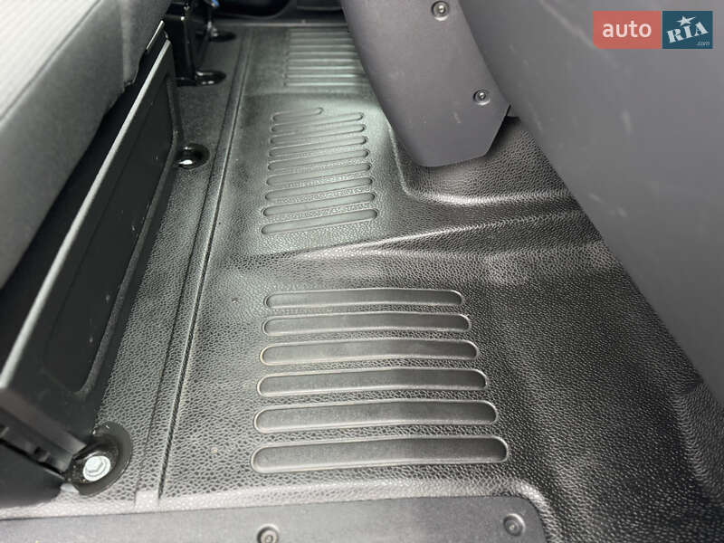 Грузовой фургон Renault Master 2021 в Киеве