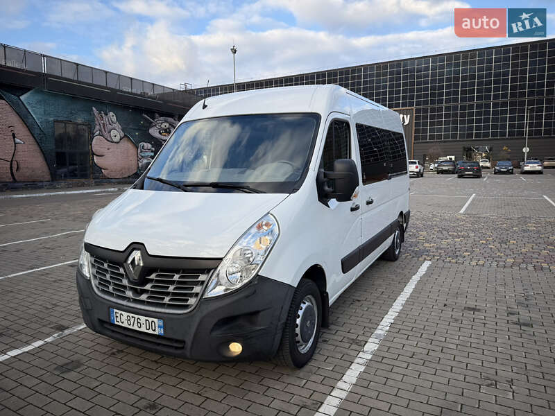 Минивэн Renault Master 2016 в Луцке