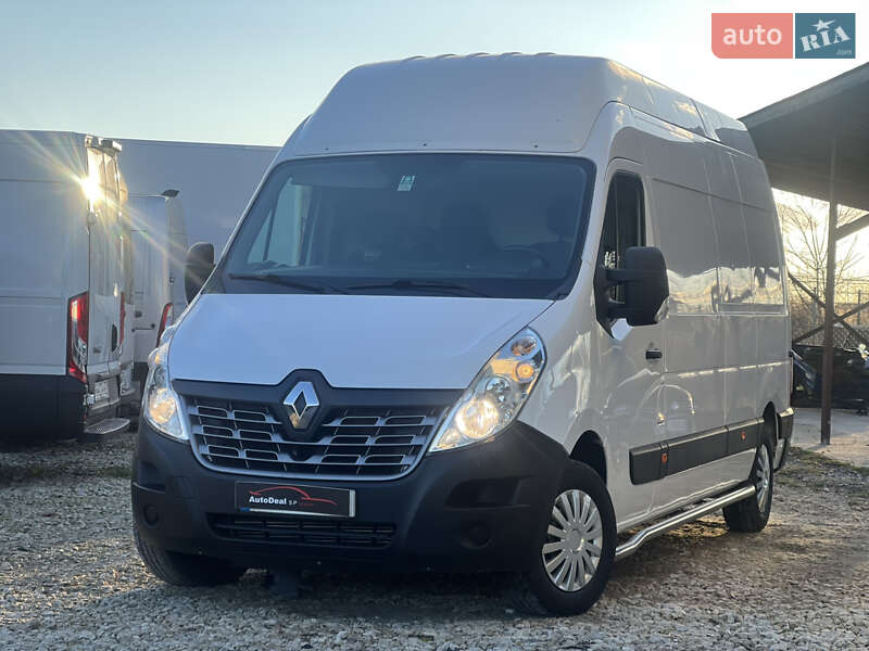 Вантажопасажирський фургон Renault Master 2018 в Львові