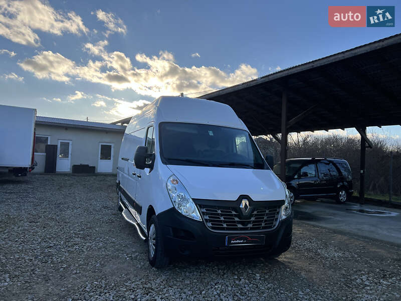 Вантажопасажирський фургон Renault Master 2018 в Львові
