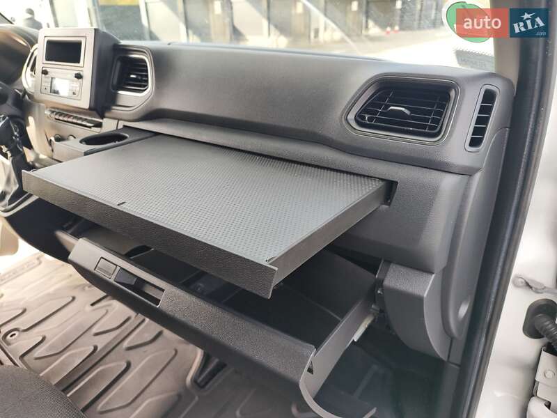 Тентований Renault Master 2021 в Києві фото 15 Тентований Renault Master 2021 в Києві