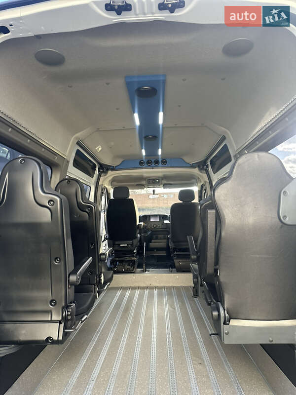 Универсал Renault Master 2018 в Луцке фото 19 Универсал Renault Master 2018 в Луцке