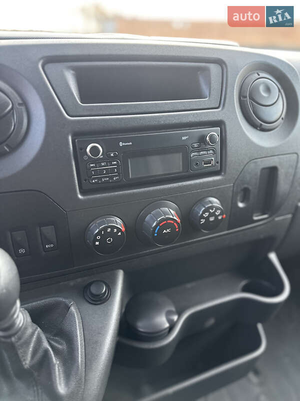 Грузовой фургон Renault Master 2018 в Луцке