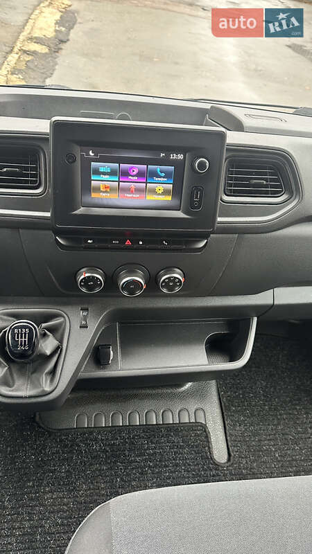 Грузовой фургон Renault Master 2020 в Луцке