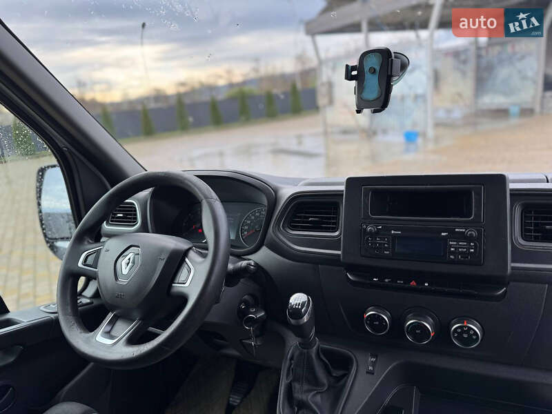 Тентованый Renault Master 2020 в Иршаве