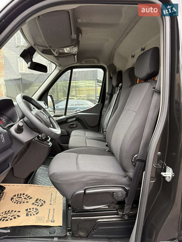 Грузовой фургон Renault Master 2020 в Луцке