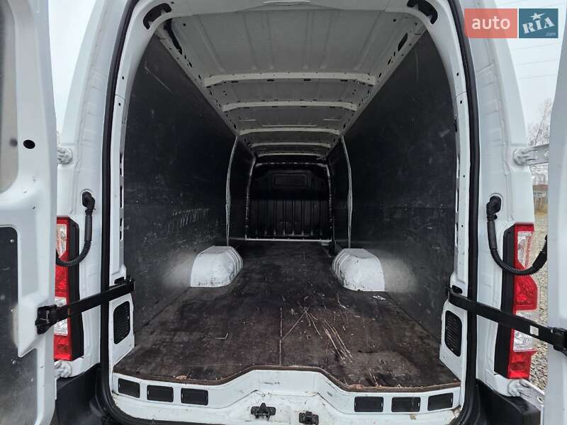 Грузовой фургон Renault Master 2019 в Тернополе