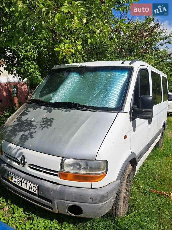 Вантажний фургон Renault Master 1998 в Ужгороді